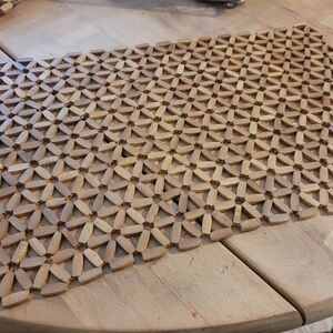 MCM Wood bead (6) Placemats, Daisy Geometric Wooden Vintage Table Decor, 1970's